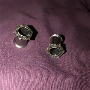 Size 00g silver mandala double flare gauges